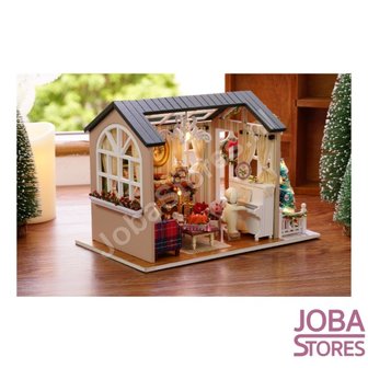 Maison miniature à construire soi-même Holiday Times (Noël) - Achetez  maintenant - JobaStores