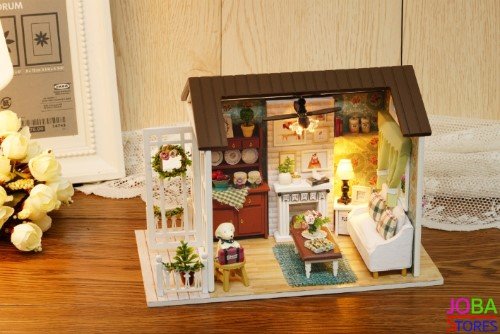 Miniatuur zelfbouw huisje "Happy Times"