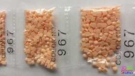 Nummer 967 vierkante steentjes (klein)