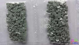 Nummer 927 vierkante steentjes (klein)