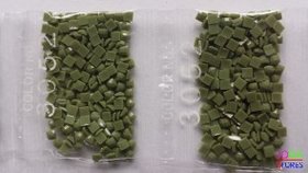 Nummer 3052 vierkante steentjes (klein)