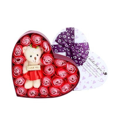 Coffret en forme de coeur avec roses de savon et ours Rouge - Saint Valentin - Fête des Mères