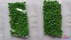 Nummer 702 vierkante steentjes (klein)